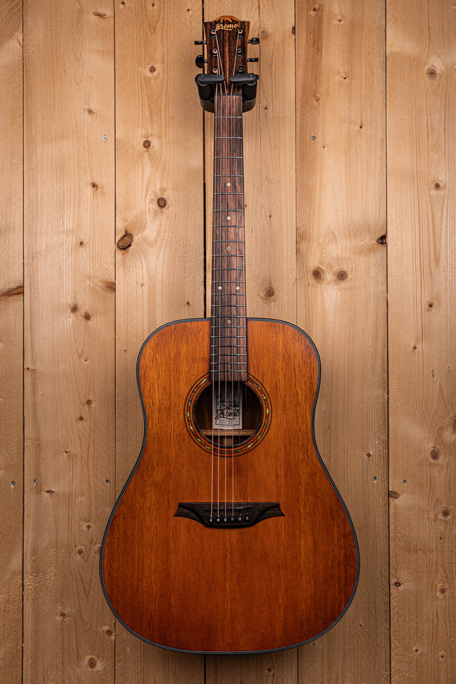 Bromo BAT1M Tahoma Series dreadnought guitar