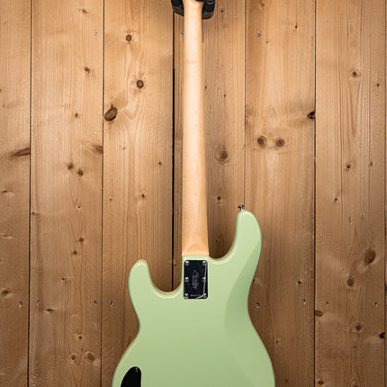Sterling by Music Man Stingray Intro Series Ray2 basgitaar Misty Green