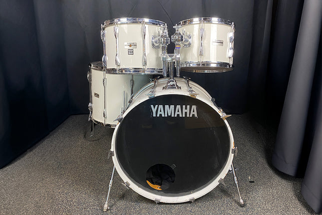 Yamaha Recording Custom '81 shellset 24-13-14-18 (occasion)