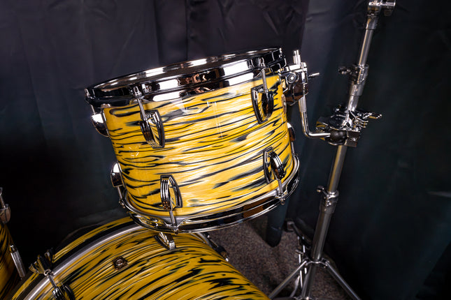 Ludwig Classic Maple Downbeat 20" Lemon Oyster Shellset