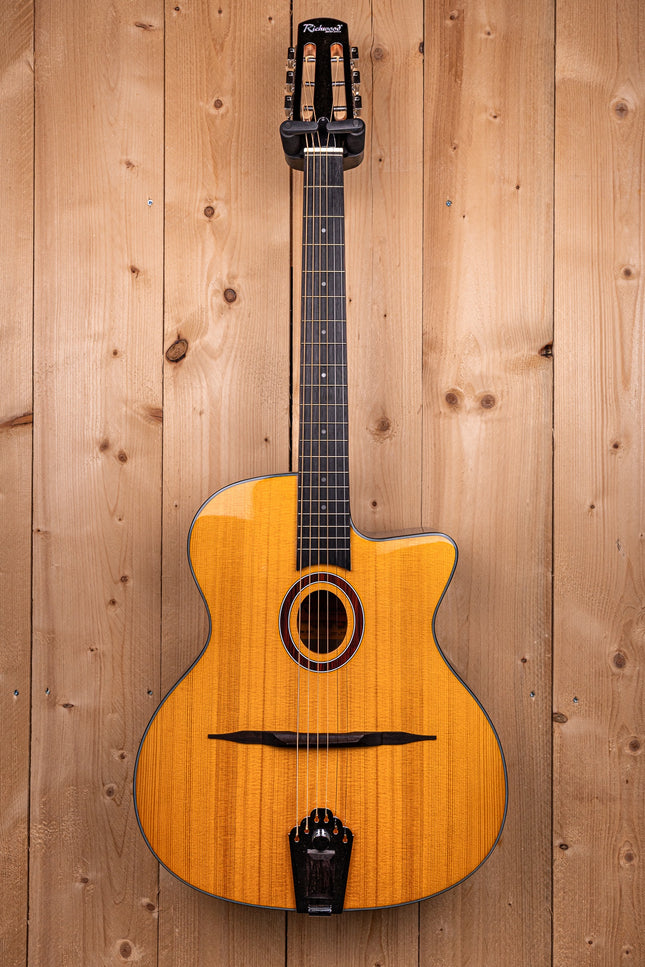Richwood RM-70-NT gypsy guitar