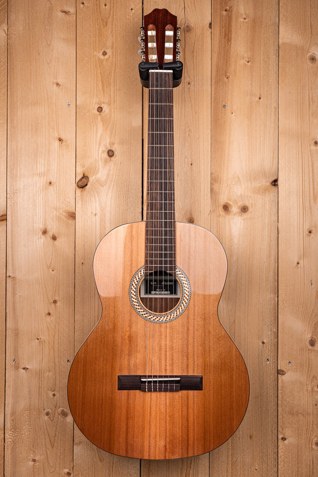 Juan Salvador 2C – De Perfecte Keuze voor Klassieke Gitaristen
