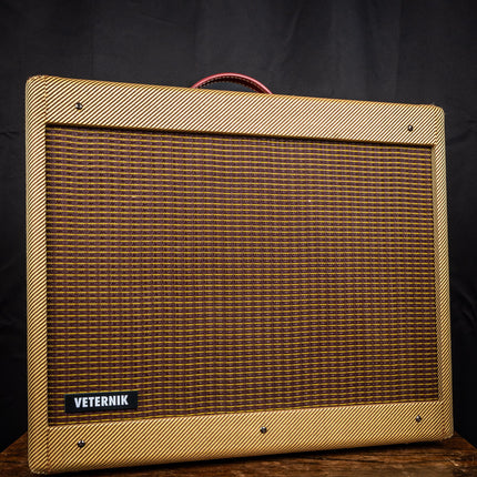 VETERNIK 15W TUBE AMP COMBO
