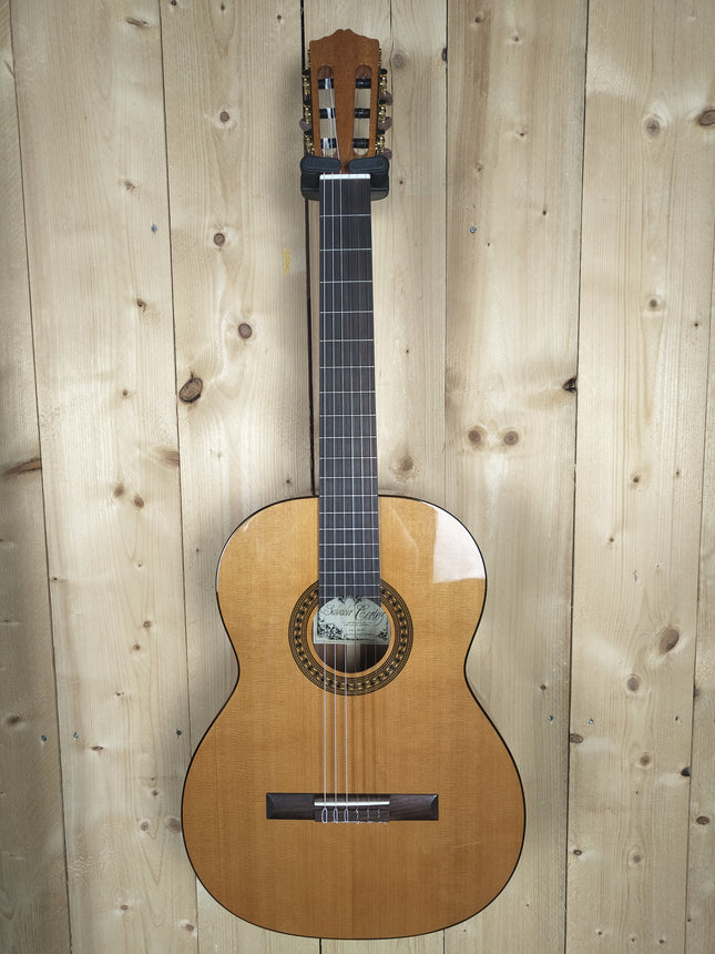 Salvador Cortez Solid Top Artist Series klassieke gitaar CC-22