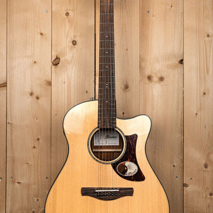 Ibanez AAM300CE-NT akoestische gitaar