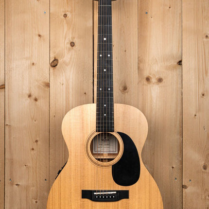 Sigma 000ME Akoestische Gitaar