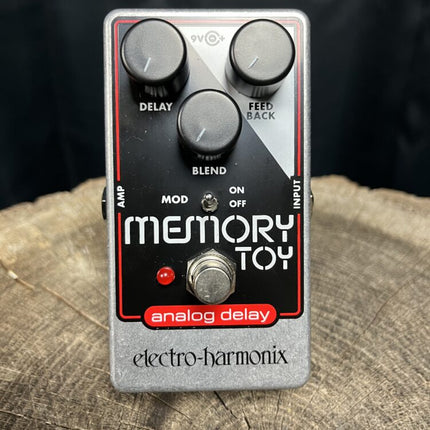 Electro Harmonix Memory Toy Analog Delay Pedaal