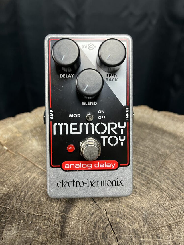 Electro Harmonix Memory Toy Analog Delay Pedaal