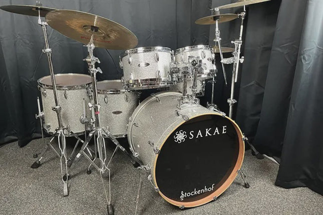 Sakae Road Anew Drums incl. hardware / bekkens (occasion)