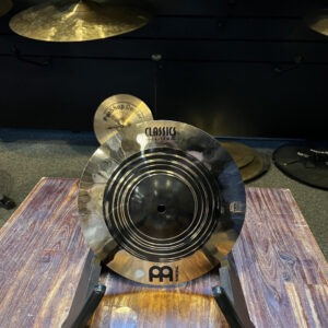 "Image of Meinl 10 inch Classics Custom Dual Splash Cymbal - Levendige klanken en expressieve percussie voor elke drummer."