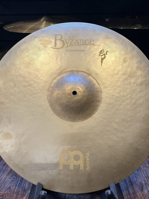 20 sand thin crash "Image of Meinl 20 inch Byzance Vintage Sand Thin Crash Cymbal - Warme, donkere klank met handgehamerde details voor een veelzijdige drumervaring."