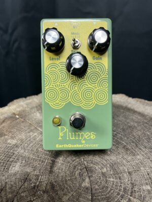 Image of Earthquaker Devices Plumes Overdrive Pedal - versatile overdrive for standout tones.