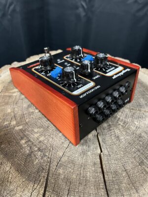 IMG_3833 Warm audio Ringerbringer Ring Modulator Pedaal