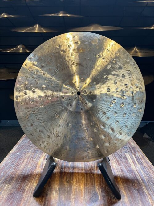 Image of Meinl Byzance Foundry Reserve Ride 20" - Handcrafted ride cymbal with warm tone and balanced sustain.