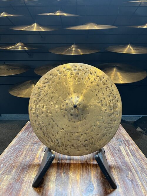 Image of Meinl Byzance Foundry Reserve Hihat 15" - Handcrafted hi-hat cymbal with warm, articulate tones and balanced projection.