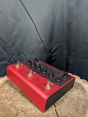 Image of IK Multimedia X-Gear X-Drive Pedal - Explore versatile overdrive tones for enriched guitar sounds. Ideal for stage and studio use.