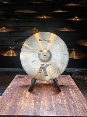 "Image of 18-inch Zildjian K Paper Thin Crash bekken met expressieve en dynamische klanken en een briljante afwerking."