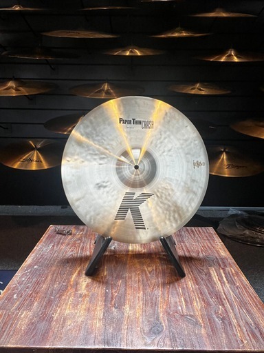 "Image of 18-inch Zildjian K Paper Thin Crash bekken met expressieve en dynamische klanken en een briljante afwerking."