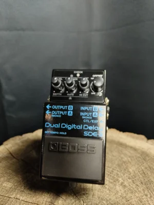 Boss SDE-3 dual digital delay