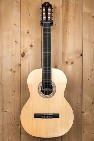 Juan-Salvador 6A Klassieke Gitaar – Traditioneel Vakmanschap en Moderne Kwaliteit