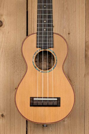DSC8603-2.jpeg Mahalo Master Series all solid soprano ukulele, toneflow bracing, natural matt finish, with bag and strap - MM1