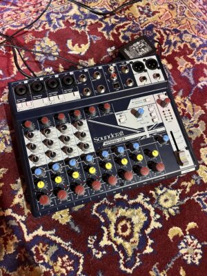 IMG_0118.jpg Soundcraft Notepad-12FX (occasion)