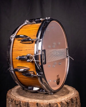DSC9841-bewerkt.jpg Sonor Vintage 14" x 6.5" Teak Semi Gloss snare